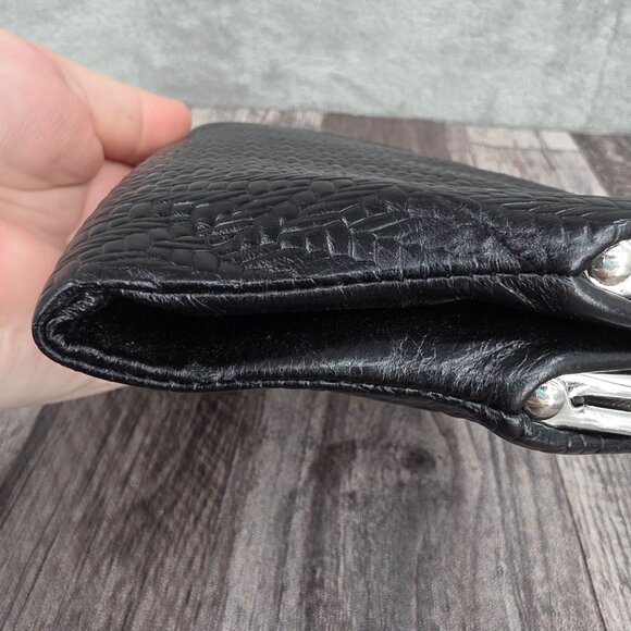 HOBO Lauren Wallet Clutch Embossed Black Leather Floral Lined Kiss Lock Fold New - Picture 12 of 14